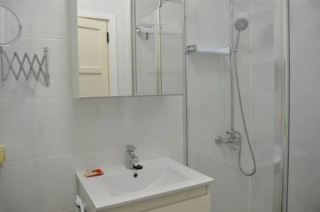 Residence Orlando Адехе